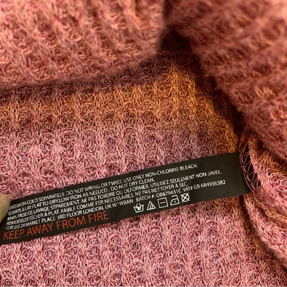 URBAN OUTFITTERS Out From Under JoJo Waffle Knit Thermal Top W Tie Front Pink S - Picture 9 of 11